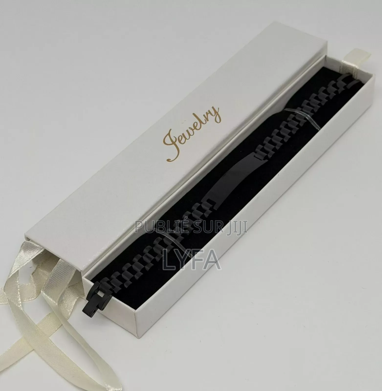 Bracelet Avec Le Coffret