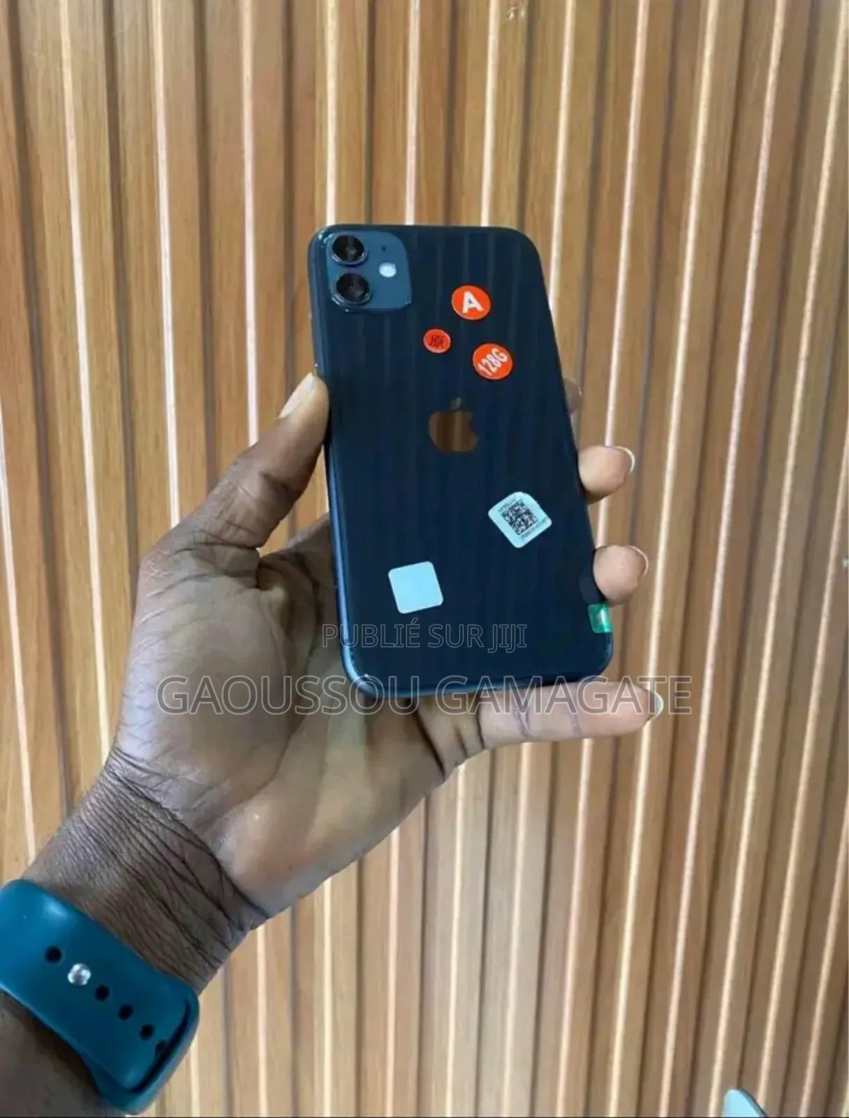 New Apple iPhone 11 128 GB Doré