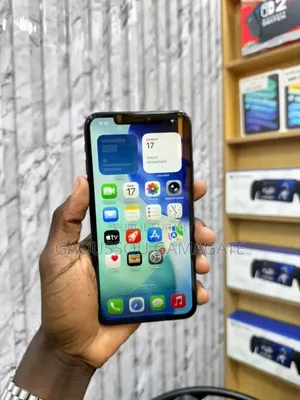 New Apple iPhone 11 Pro Max 256 GB Gris