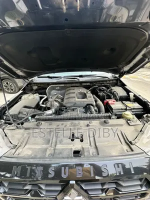 New Mitsubishi L200 2025 Gris