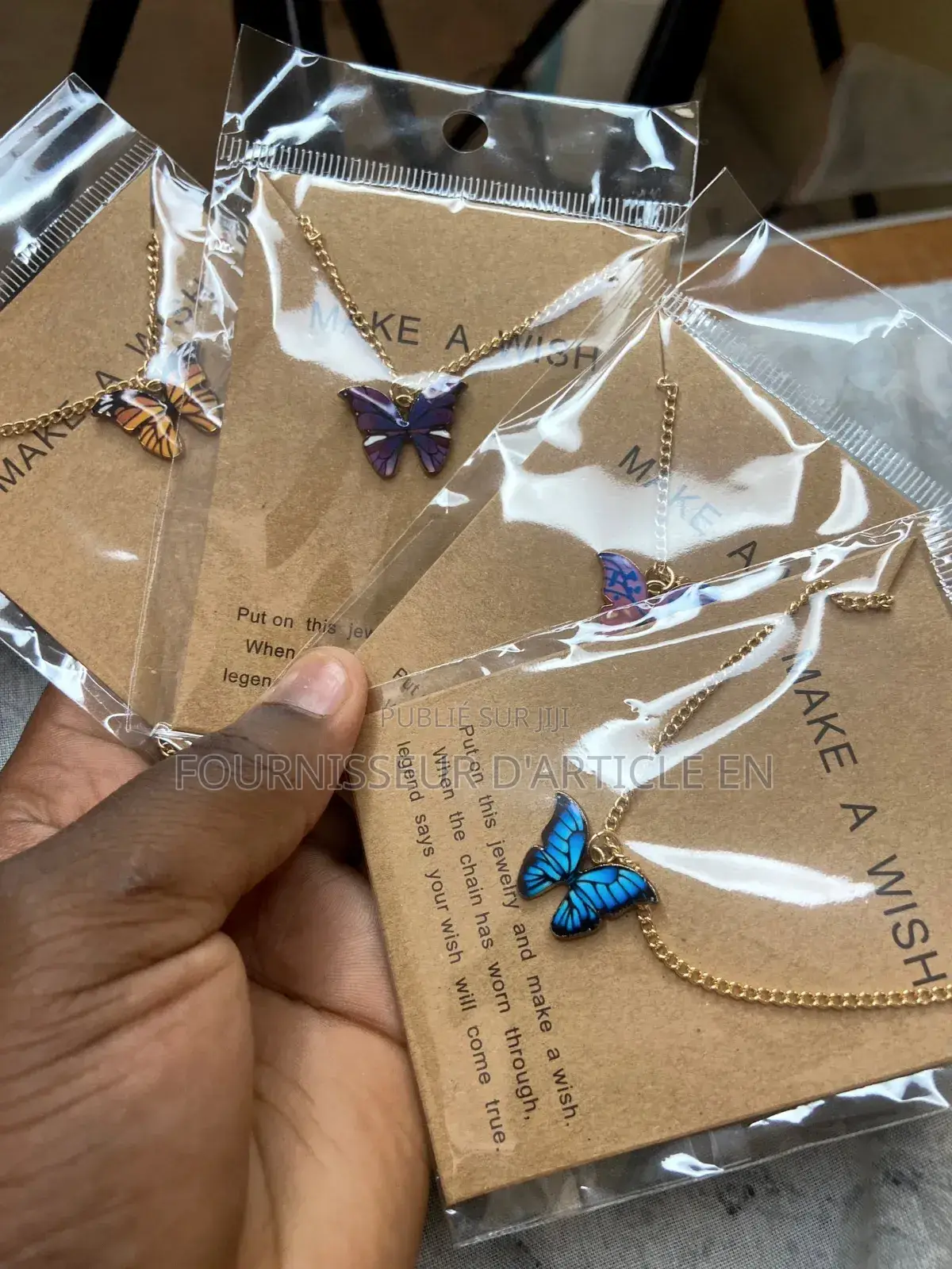 Collier Pendentif Papillon, À Partir De 100 Pièces