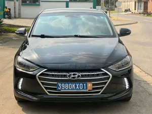 Hyundai Elantra ECO Sedan FWD (1.4L 4cyl 7A) 2017 Noir