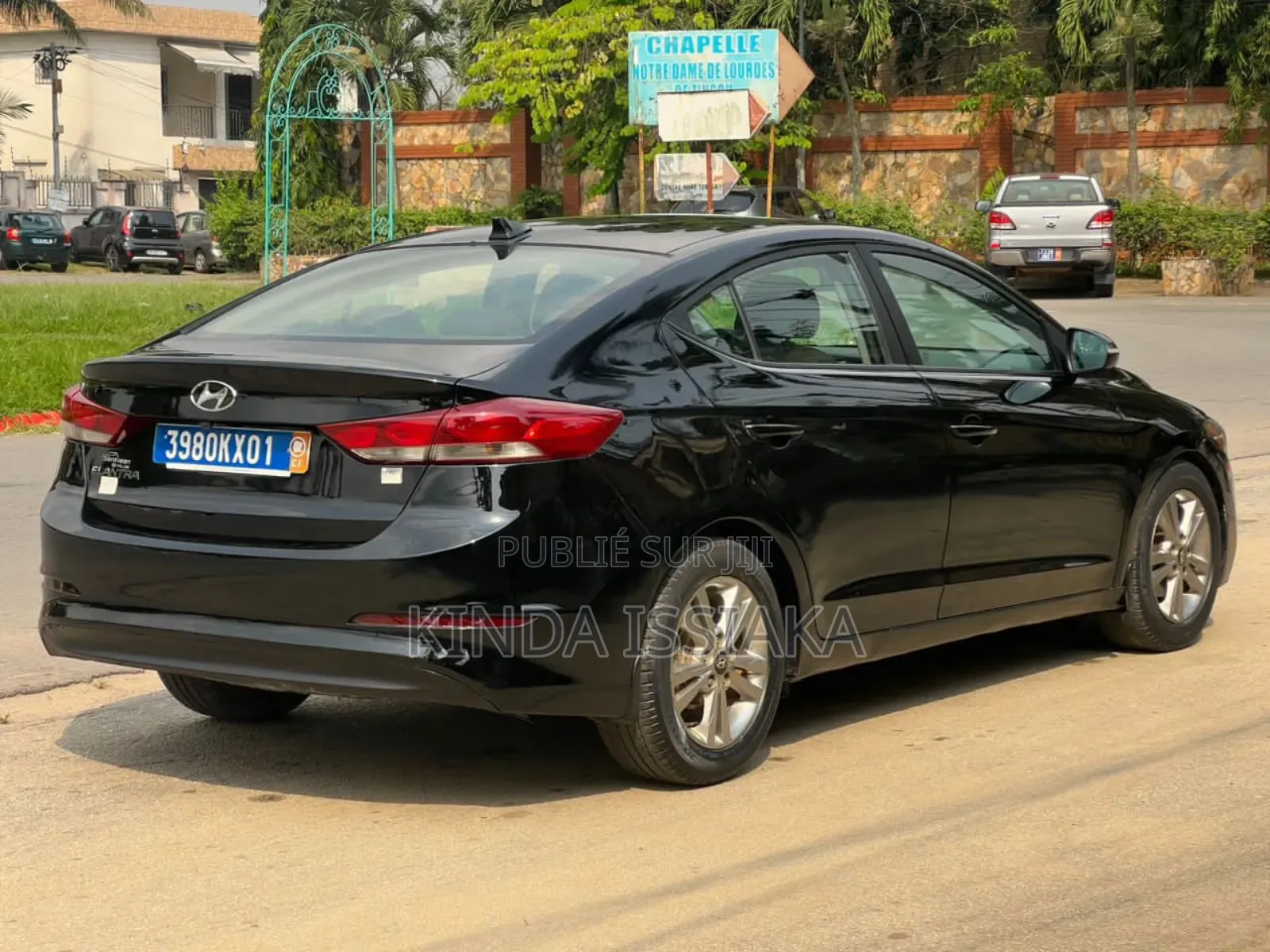 Hyundai Elantra ECO Sedan FWD (1.4L 4cyl 7A) 2017 Noir