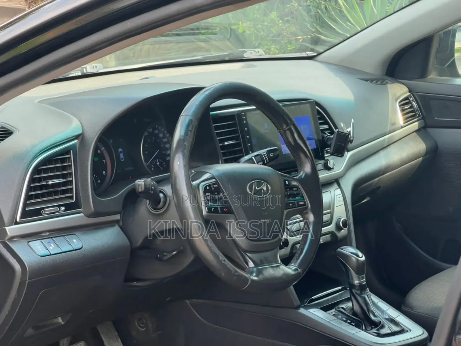 Hyundai Elantra ECO Sedan FWD (1.4L 4cyl 7A) 2017 Noir