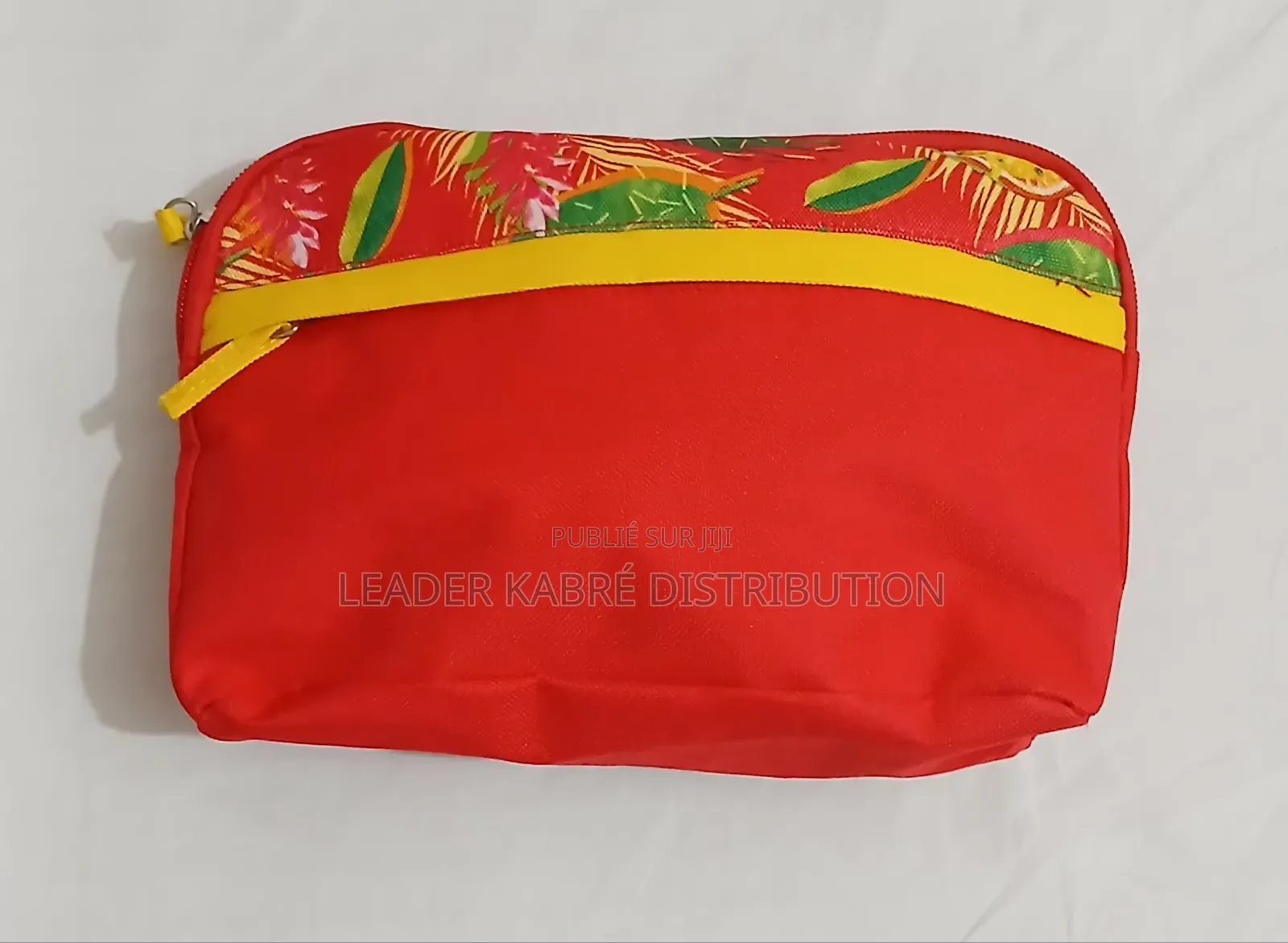 Trousse De Toilette Yves Rocher Issue De La Collection d'Été