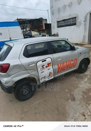 Suzuki S-Presso 2023 Gris