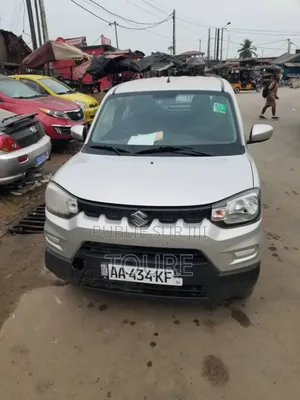 Suzuki S-Presso 2023 Gris