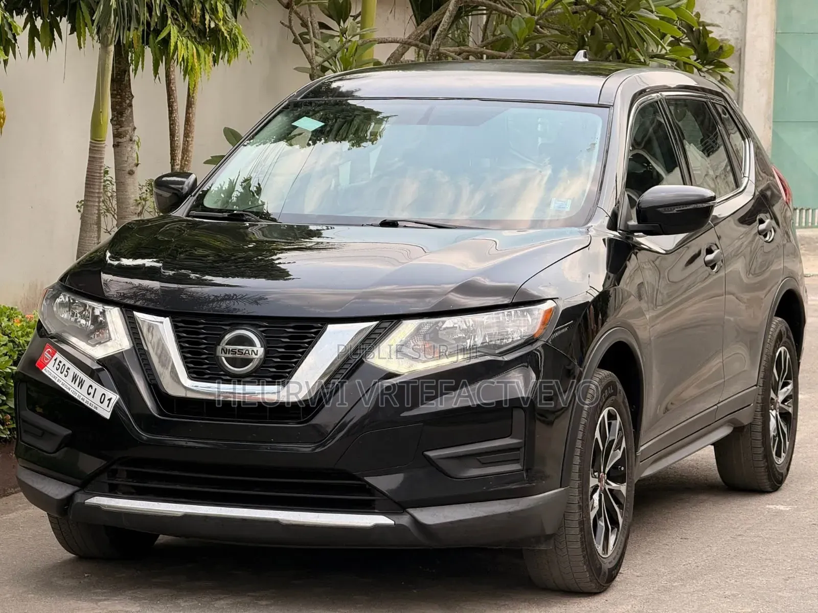 Nissan Rogue S AWD 2020 Black