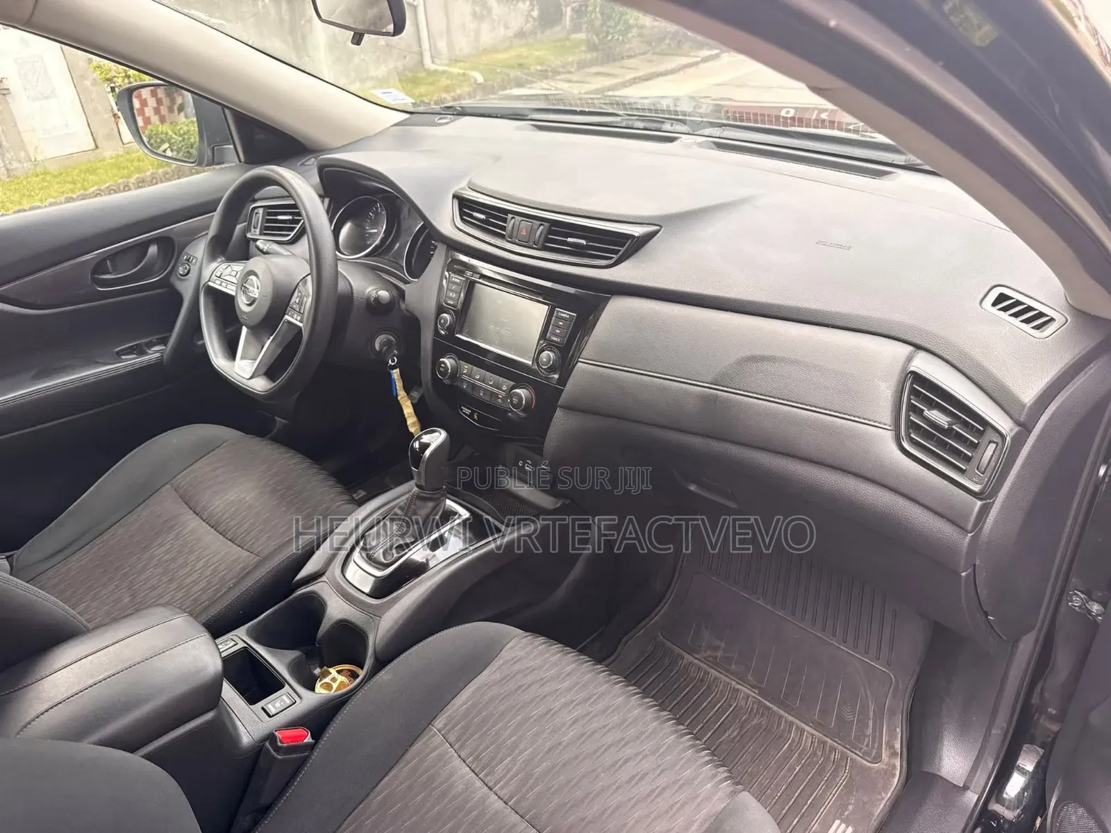 Nissan Rogue S AWD 2020 Black