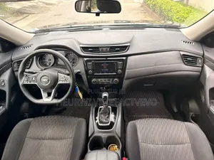 Nissan Rogue S AWD 2020 Black