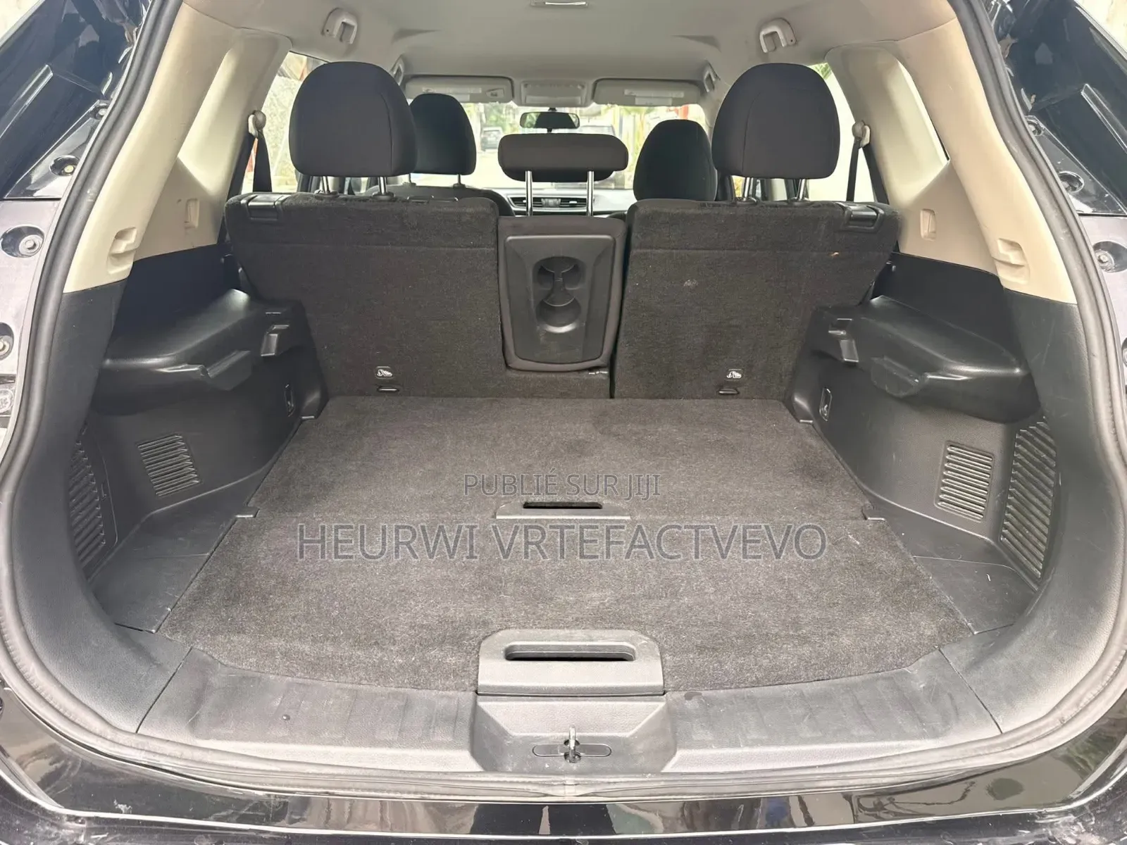 Nissan Rogue S AWD 2020 Black