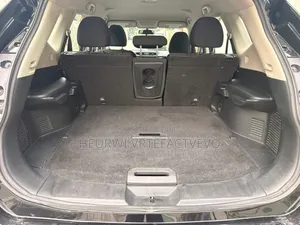 Nissan Rogue S AWD 2020 Black