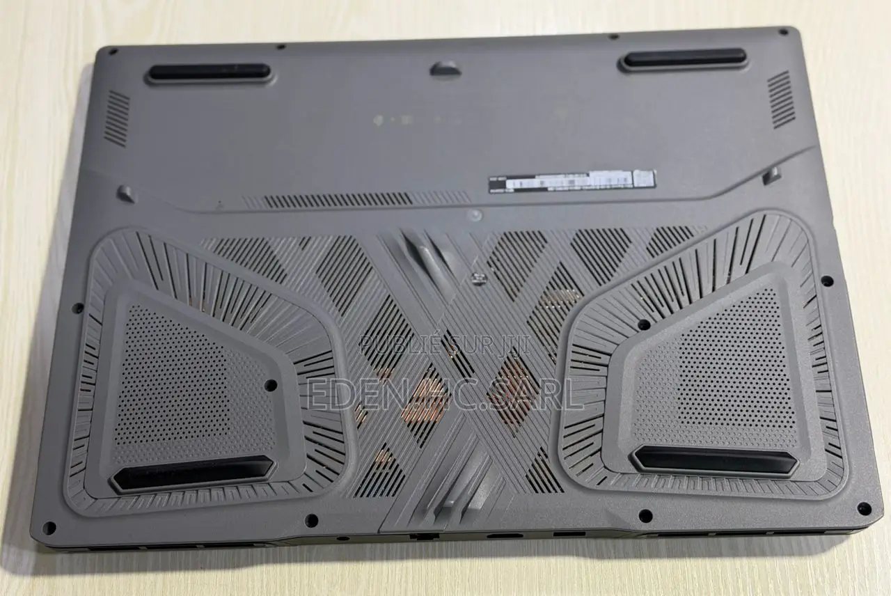 Ordinateur Portable MSI MSI Sword 17 16GB Intel Core I7 SSD 1T