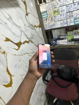 Apple iPhone 13 128 GB Rouge