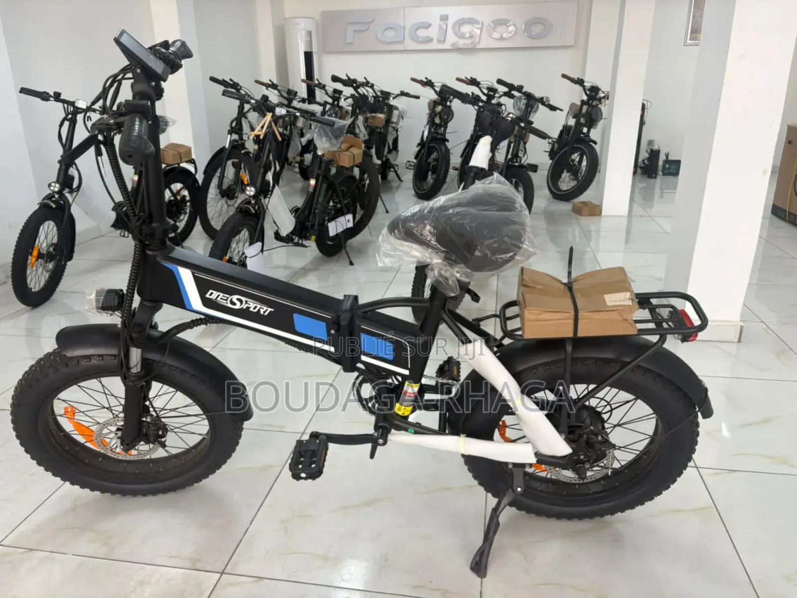 New Autre 2024 Black