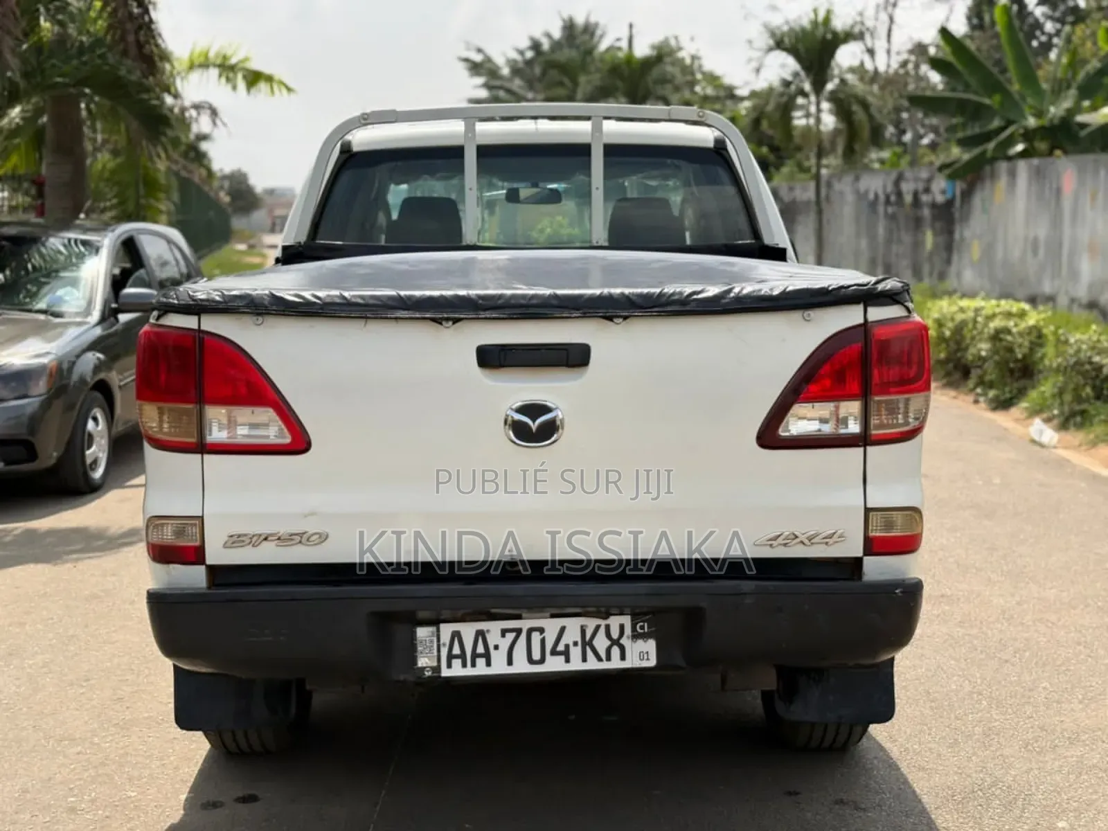 Mazda BT-50 2021 Blanc cassé