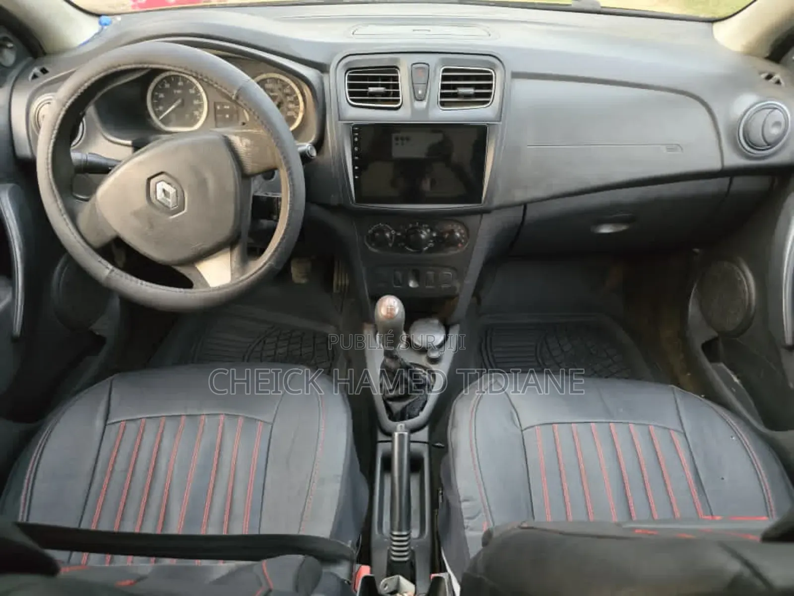 Renault Logan 2014 Doré