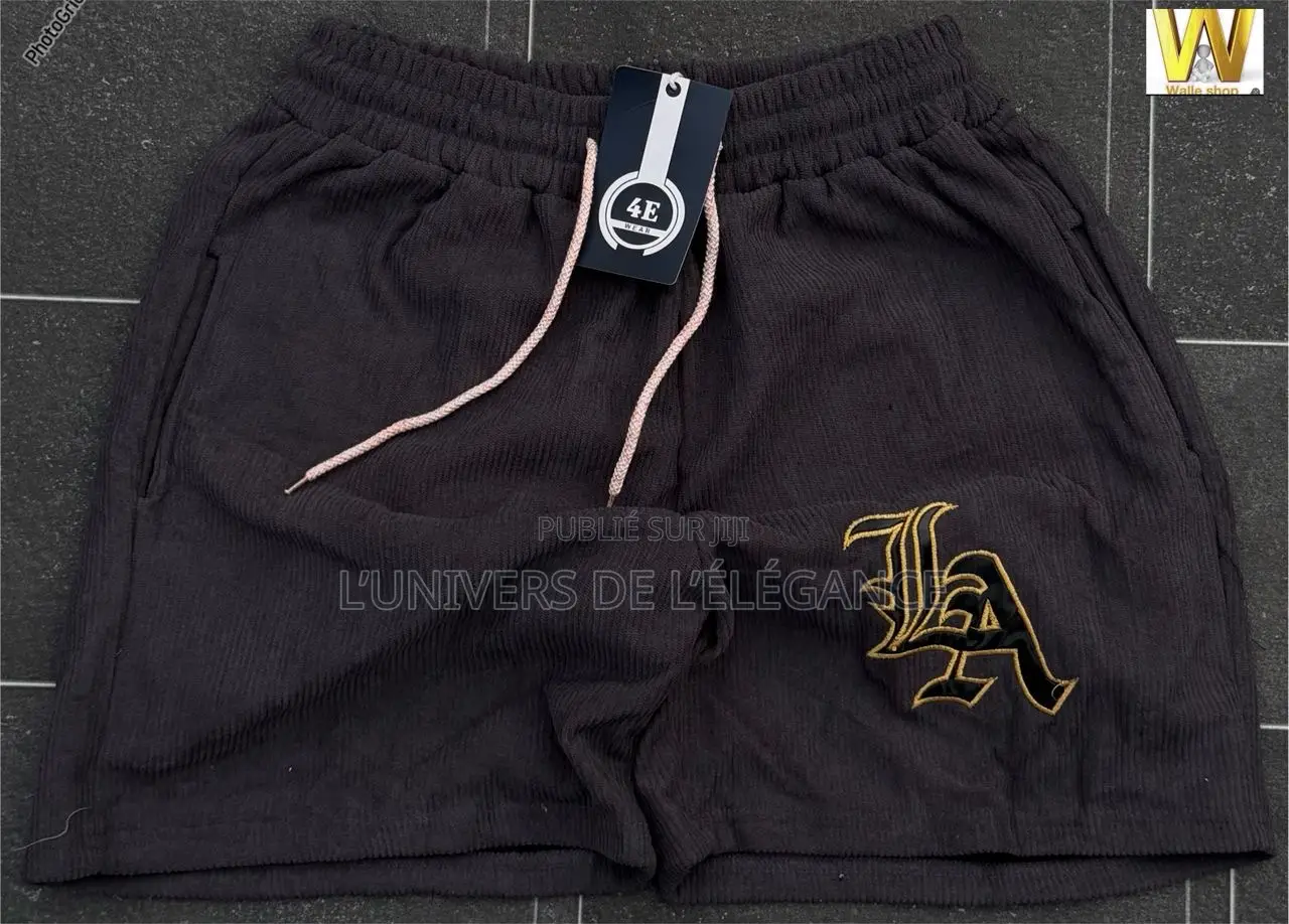 Short Venant De Chine