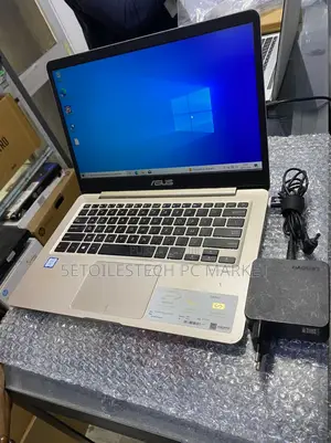 New Asus VivoBook Flip 14 TP401CA 16GB Intel Core I7 SSD 256GB