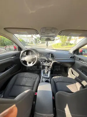 Hyundai Elantra SE 2021 Rouge