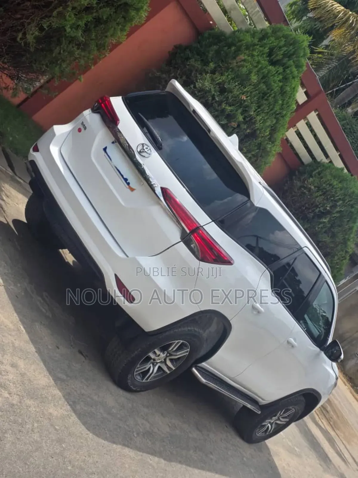 Toyota Fortuner 2020 Blanc