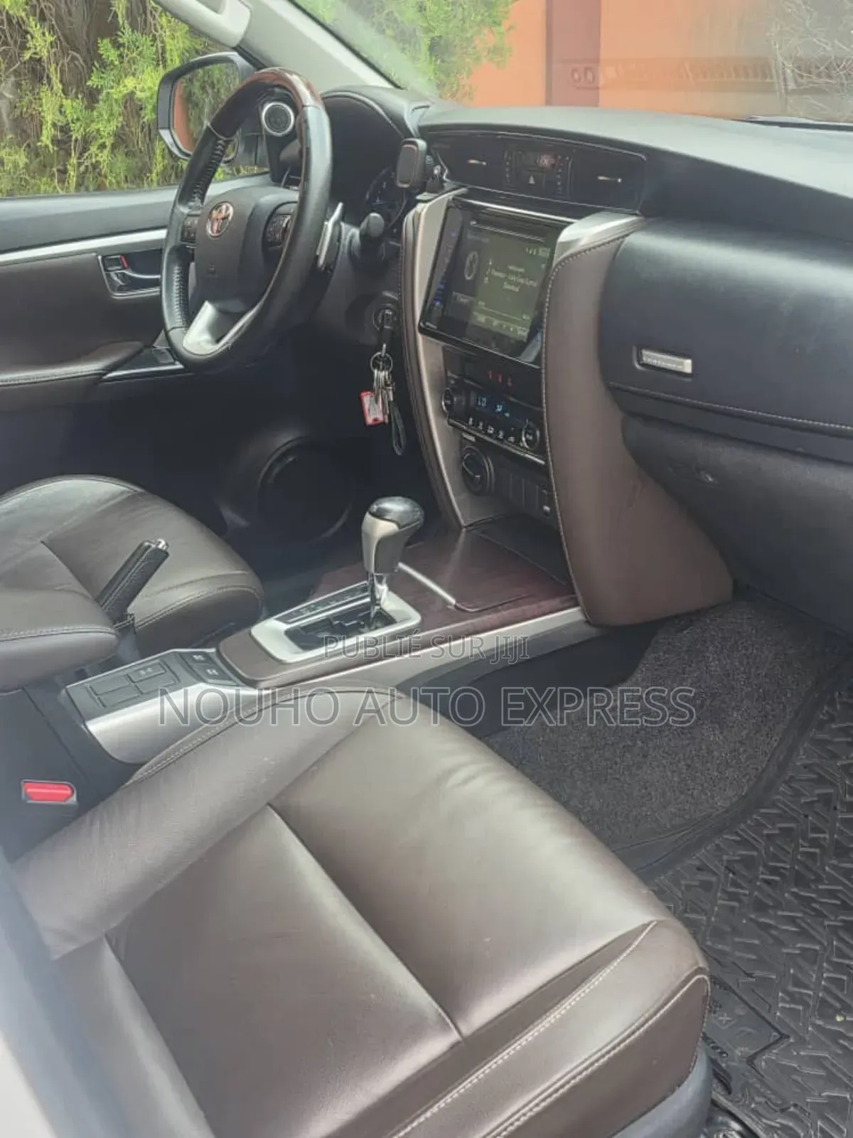 Toyota Fortuner 2020 Blanc