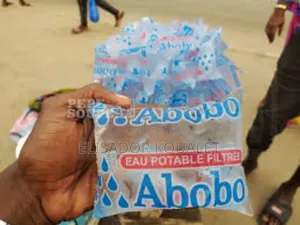 Machine Automatique À Coupe Eau Et Jus