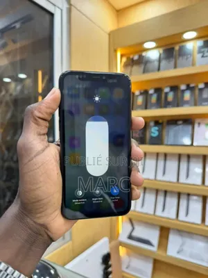 New Apple iPhone 11 Pro 64 GB Black