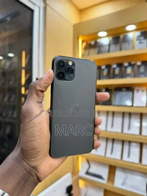 New Apple iPhone 11 Pro 64 GB Black