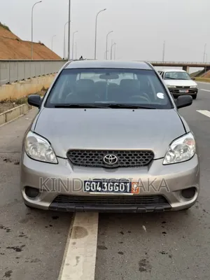 Toyota Matrix Standard AWD (1.8L 4cyl 4A) 2003 Gris