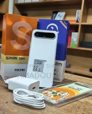 New Tecno Spark Slim 256 GB Black