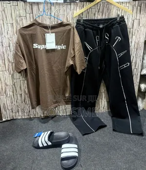 Vente De Complets Vertements