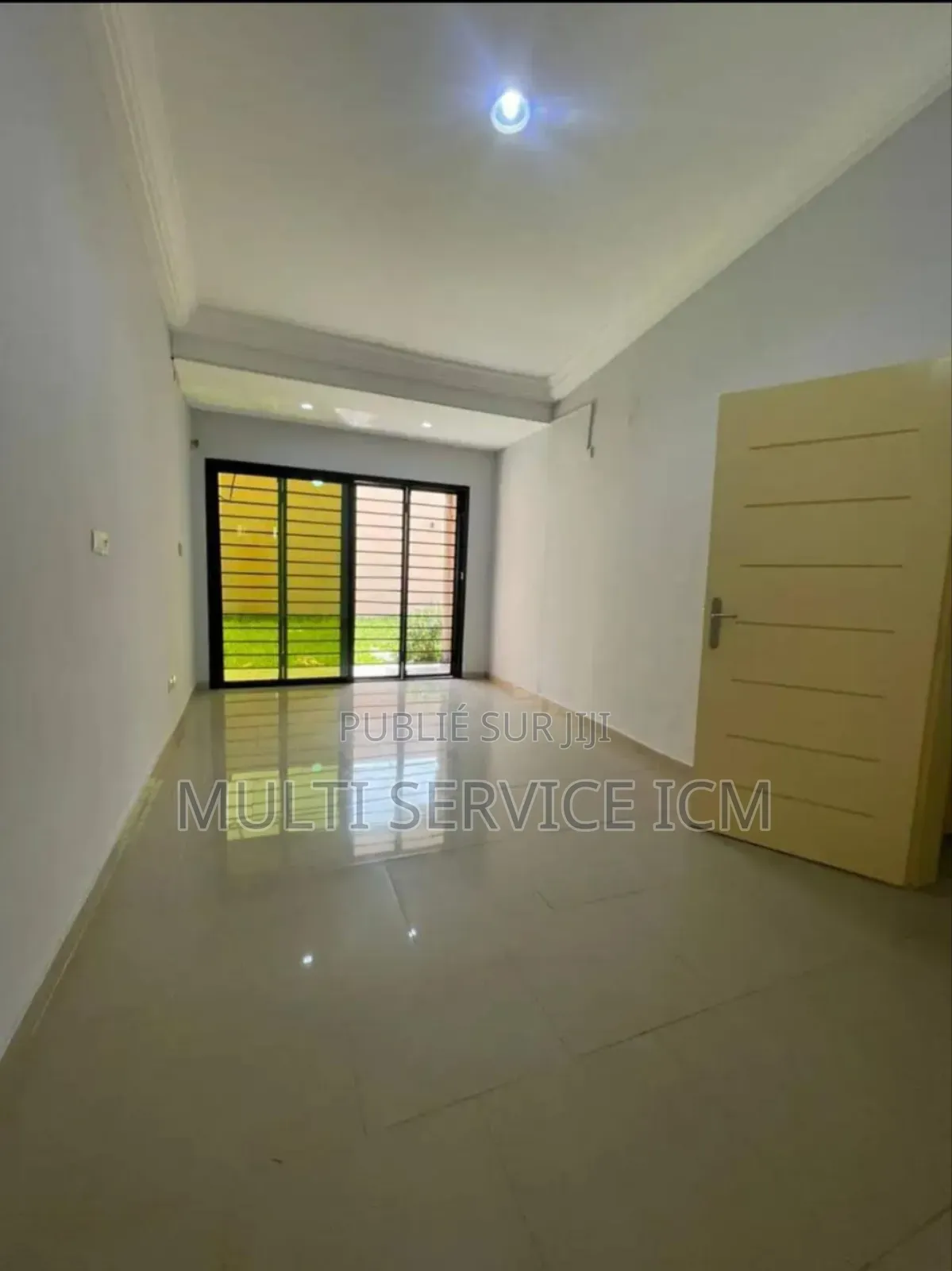 Furnished 4chbre Maison dans Ismaël Coulibaly, Cocody à Vendre