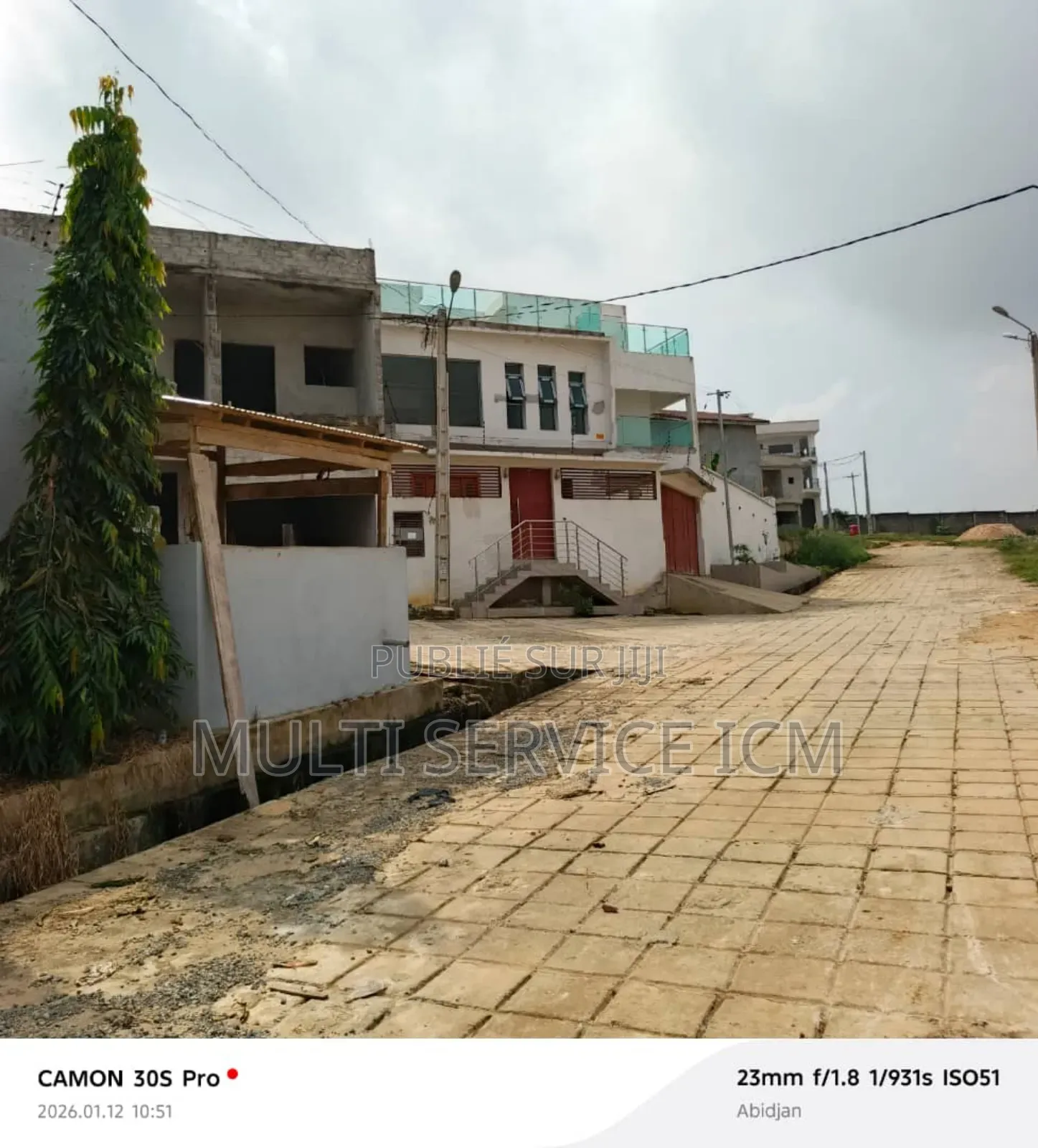 2chbre Appartement dans Ismaël Coulibaly, Cocody à Vendre