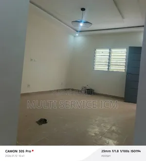 2chbre Appartement dans Ismaël Coulibaly, Cocody à Vendre