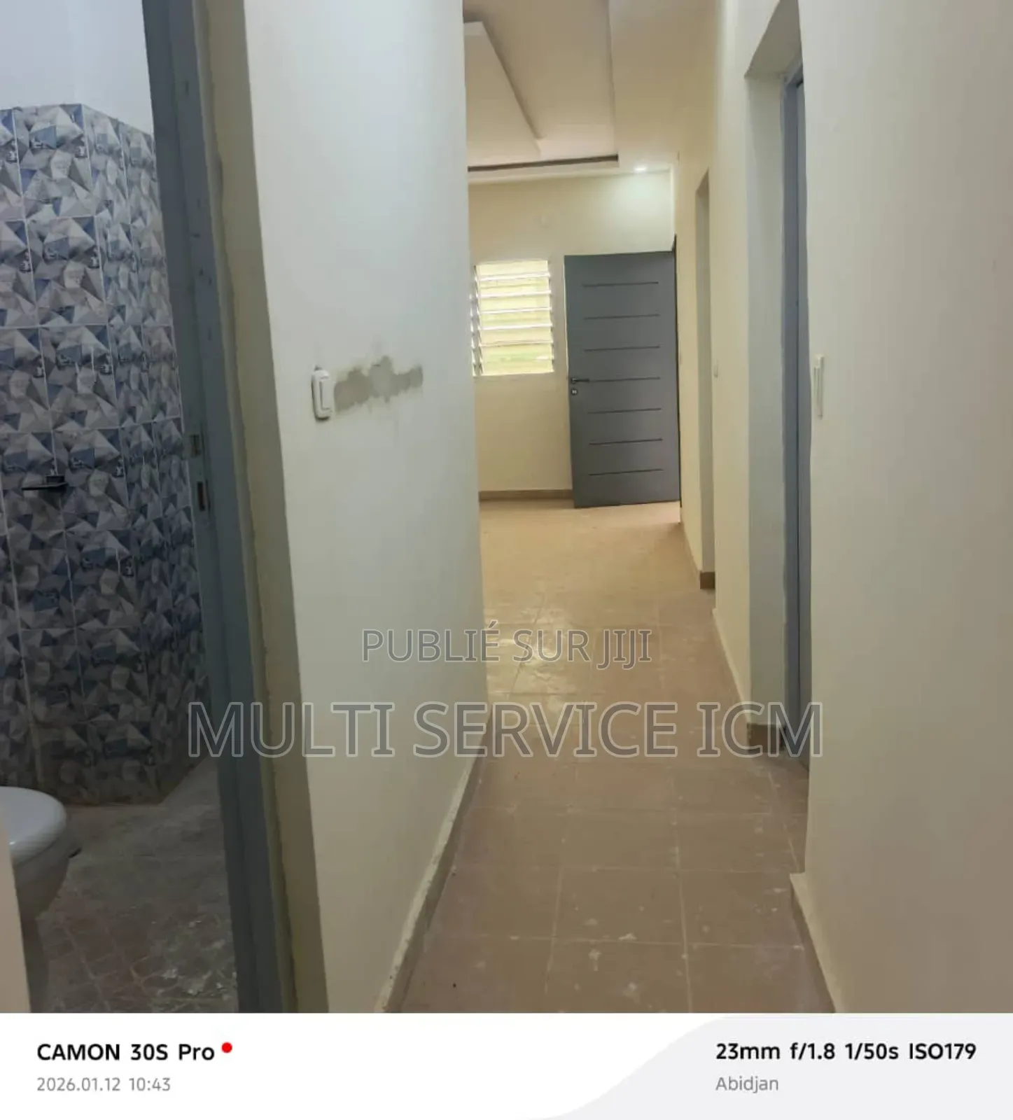 2chbre Appartement dans Ismaël Coulibaly, Cocody à Vendre