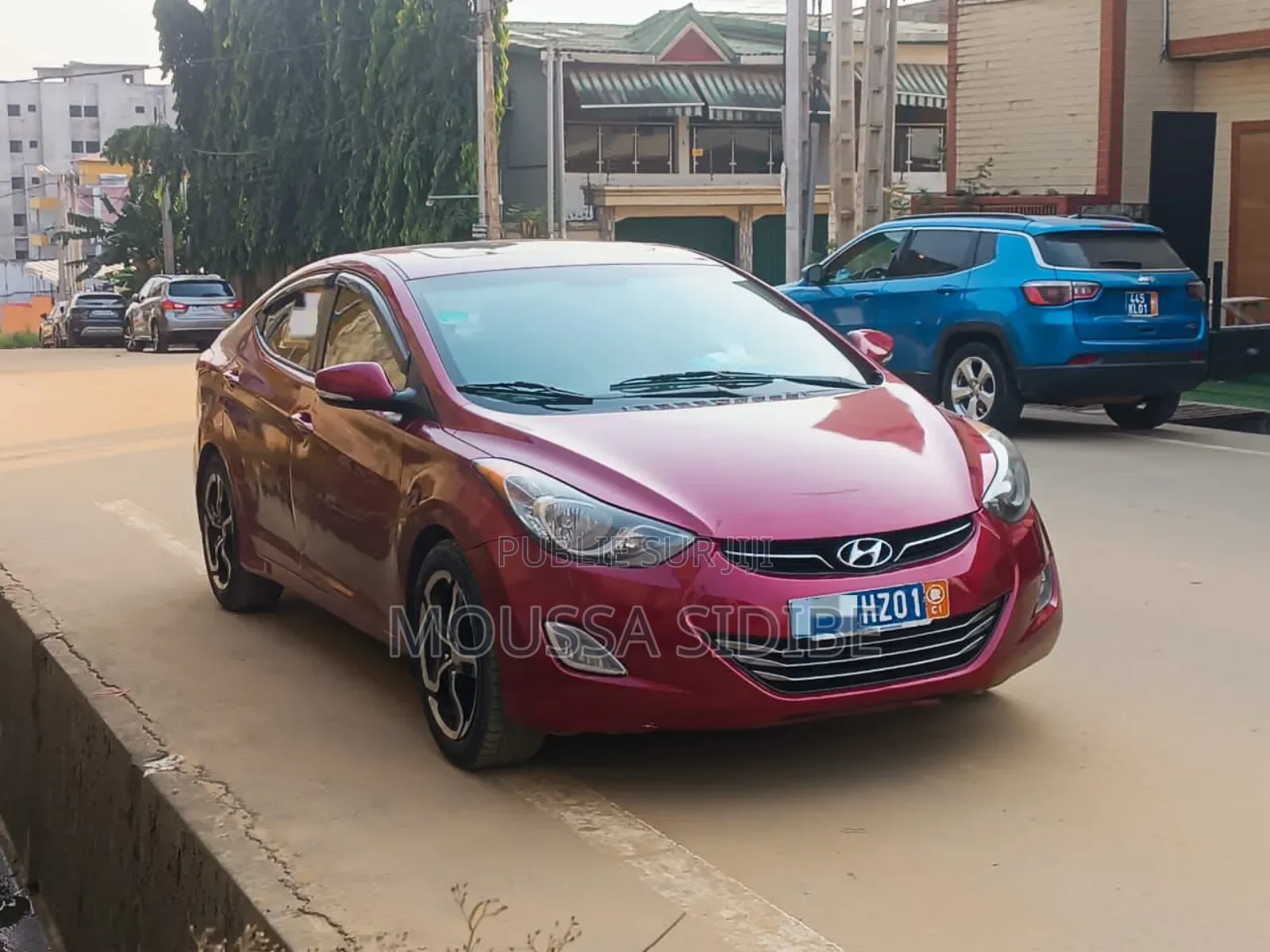 Hyundai Elantra Limited Sedan FWD (1.8L 4cyl 6A) 2016 Rouge