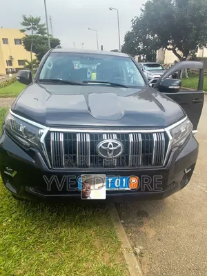 Toyota Land Cruiser Prado 2.7 i 2010 Black