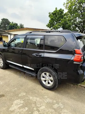Toyota Land Cruiser Prado 2.7 i 2010 Black
