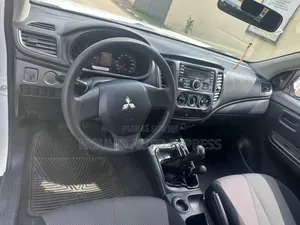 Mitsubishi L200 2024 Blanc