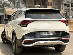 New Kia Sportage EX 2023 Blanc
