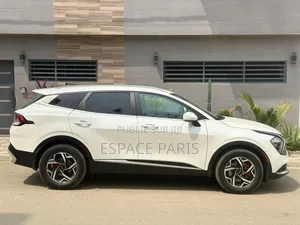 New Kia Sportage EX 2023 Blanc