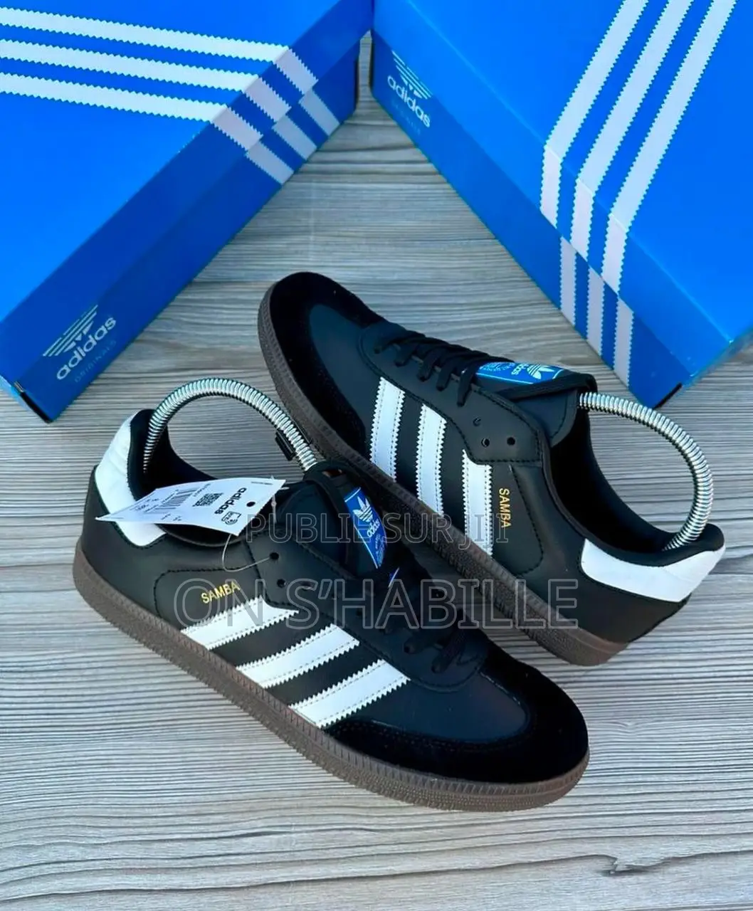 Paire De Baskets Adidas Samba