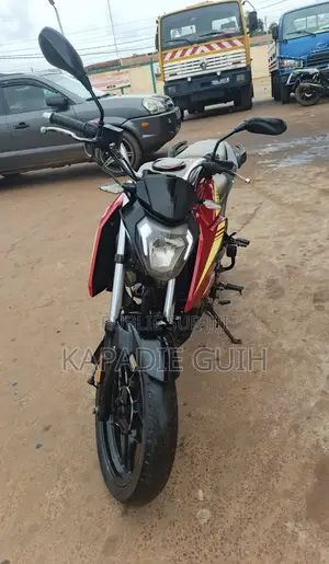 New Royal Moto/Vélomoteurs 2023 Blanc