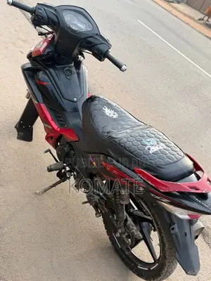 Neuf TVS Apache 160 4V 2021 Rouge