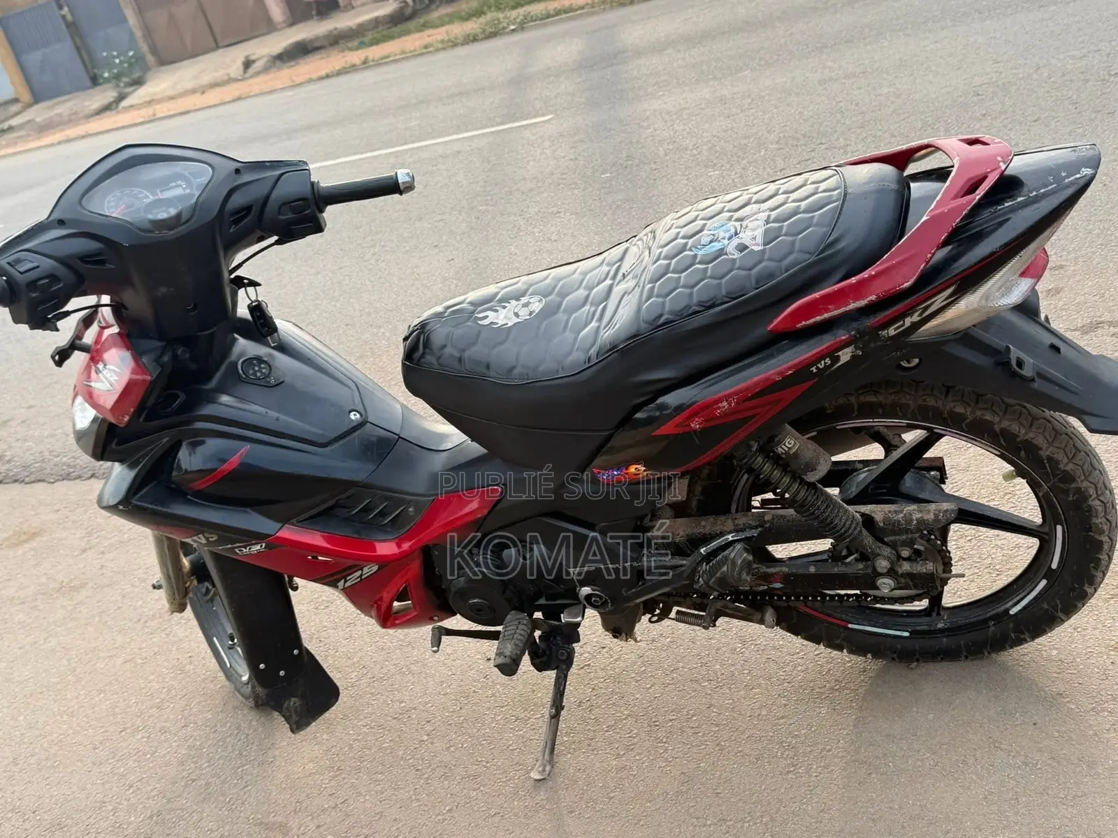 Neuf TVS Apache 160 4V 2021 Rouge