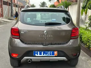 Renault Sandero 2019 Gris