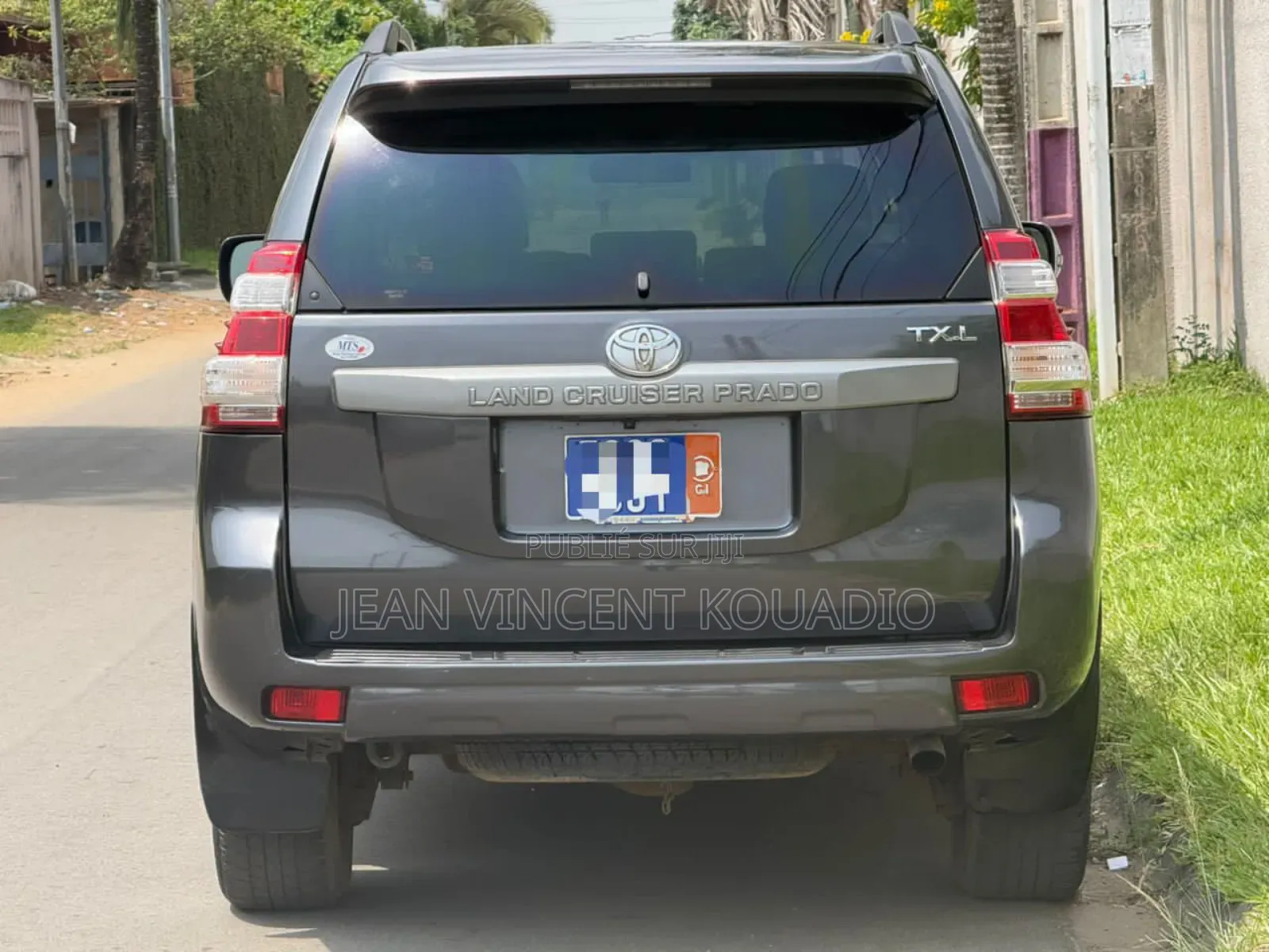 Toyota Land Cruiser Prado 4.0 Petrol TX-L 2015 Black