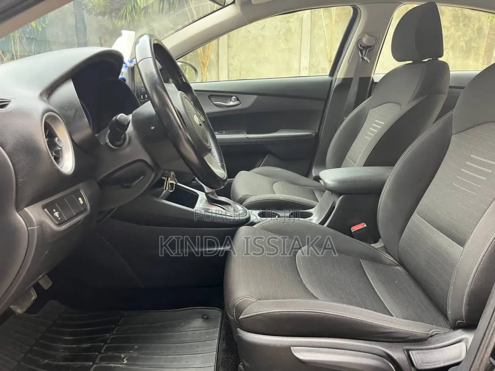Kia Forte EX 2020 Gris