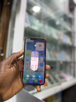 Apple iPhone 11 64 GB Rouge